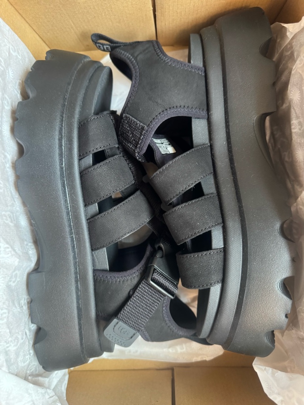 NWT UGG Cora Platform Sandals in Black - Picture 6 of 10